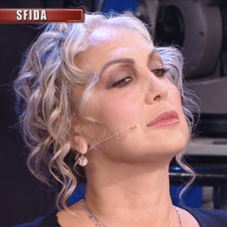 __imma__'s tweet photo. va bene Luigi e Carola, tenetevi pure i vostri segreti… #Amici21 https://t.co/cdmZwK7qMh