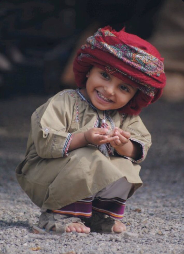 Arawi7's tweet photo. ألف لا باس على #عُمان كل عُمان و مَن فيها و ما فيها .. #شاهين https://t.co/Vs5LQbvY29