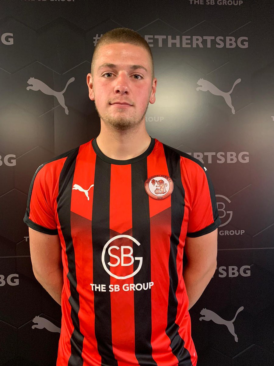 Sandhurst Town FC tweet media