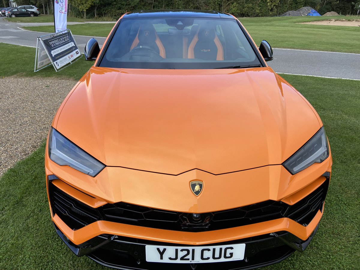 PlayfairEvents's tweet image. Look at these BEAUTIES!!
It was a privilege to have #mclarenleeds &amp;amp; #lamborghinileeds  participating in our golf event at Kilnwick Percy Golf Club supporting Paces Sheffield charity golf day.

Unrivalled cars, unrivalled golf events playfairevents.co.uk
