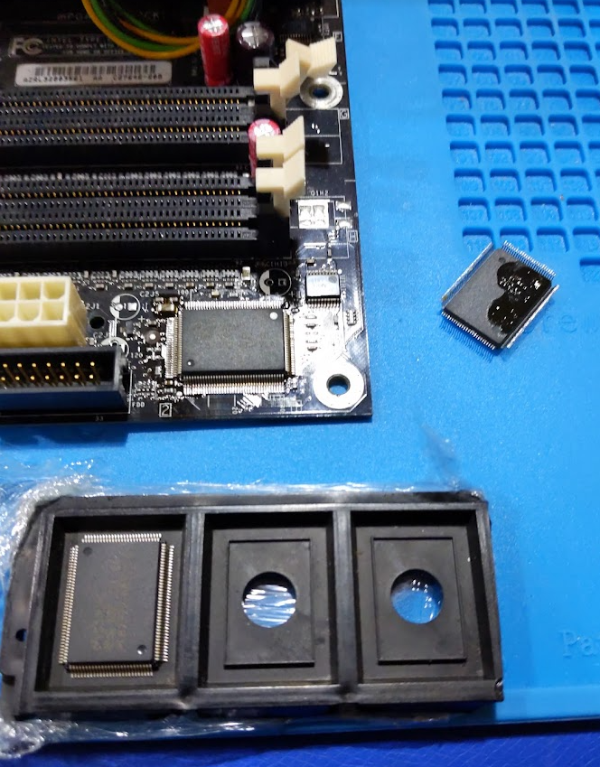 techknight2's tweet photo. The #Intellistar disaster of a few weeks ago has been averted. I replaced the SuperIO/power management IC and the motherboard is now alive again! Whew.... https://t.co/30N8Lzc2sS