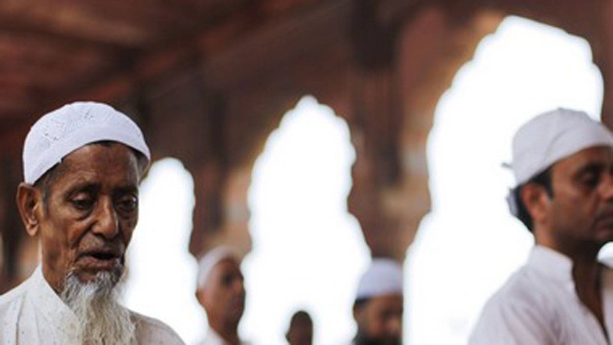 حقائق
الهنود يعيشون في العديد من الدول العربية والإسلامية ويتمتعون بحرية غير موجودة في بلادهم
أما الحكومة الهندية فلا شاغل لها إلا قتل المسلمين والتنكيل بهم!
إذا نظرت حولك لن تجد فئة مستضعفة ومهمشة مثل المسلمين
ومع ذلك يتهمون الإسلام بالإرهاب والقتل!
#مقاطعة_المنتجات_الهندية