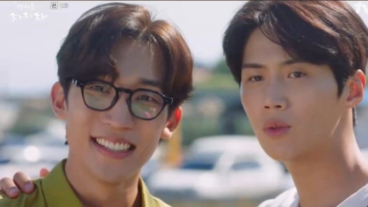 withdramas's tweet photo. They moth have the bestest healthy relationship ever that i have seen in kdrama industry.. Homecha really said... No to toxicity and i love it

#HometownChaChaCha #HometownChaChaChaEp12 https://t.co/ohBSGkEiQa