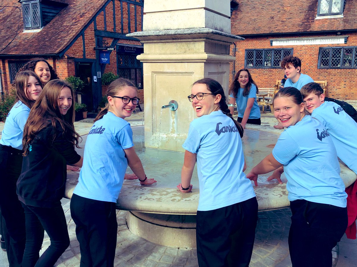 Exciting day for <a href="/Cantatechoir/">Cantate</a> Senior Choir, singing Britten’s Rejoice in the Lamb with @voces8! Thank you for having us #hatfieldfestival @hertsmusic