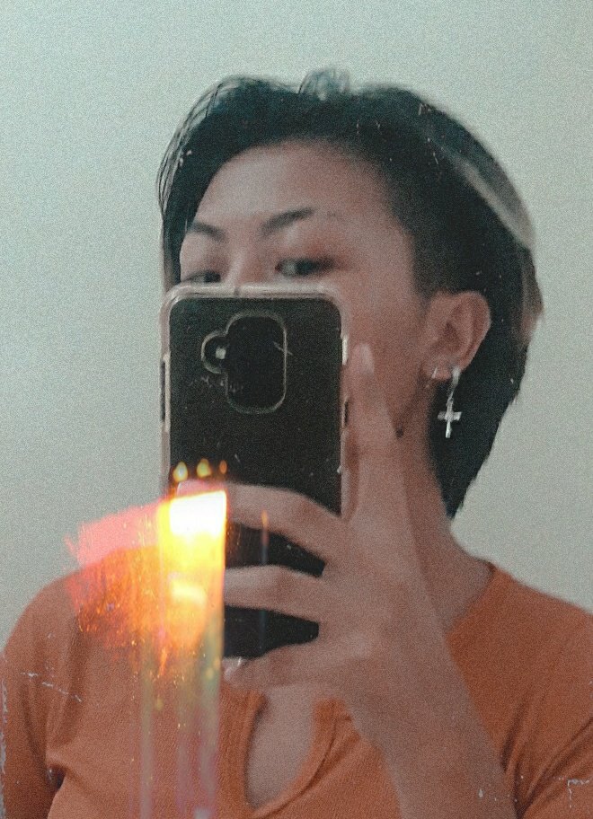 onlyhimeno's tweet photo. if you're scrolling past, post a mirror selfie :P https://t.co/Iaw8rsMb1F