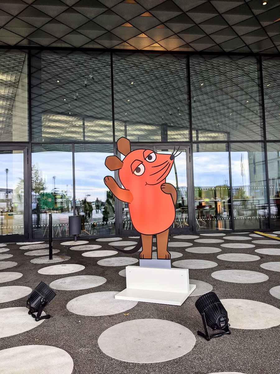 David Weigend tweet media