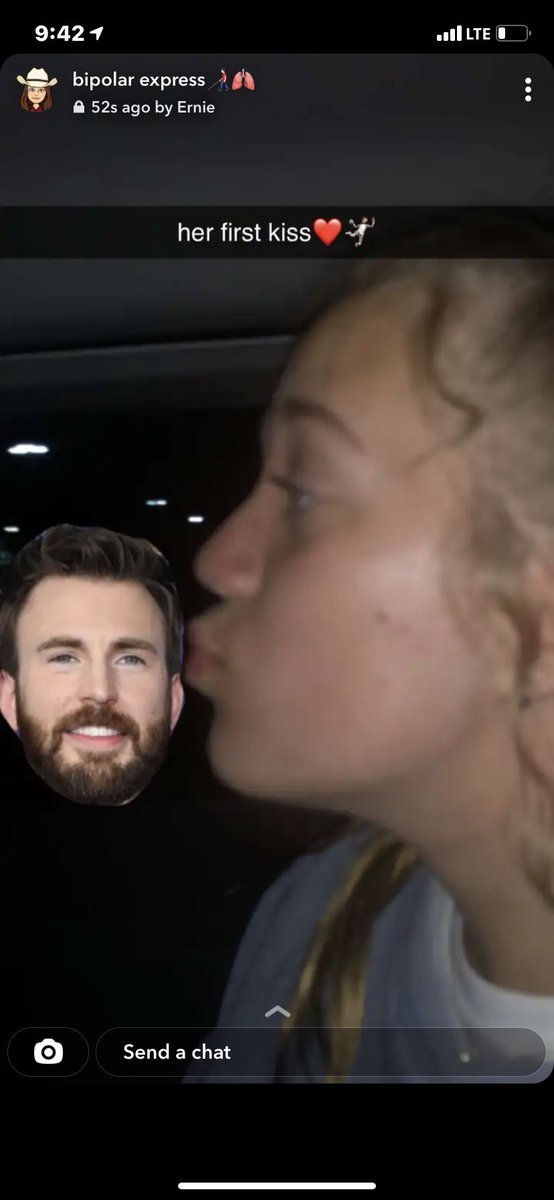 chelsarit0's tweet photo. happy national bf day <3 https://t.co/1eTaNCvTrk