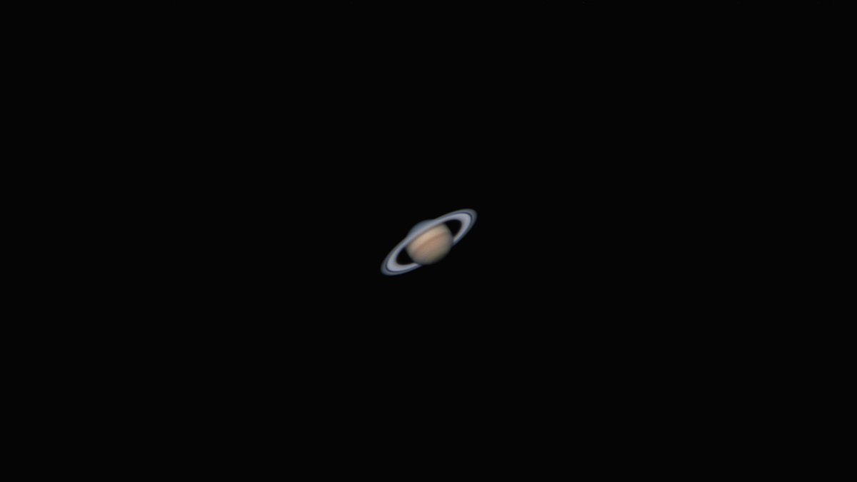 Saturn taken in insanely good seeing