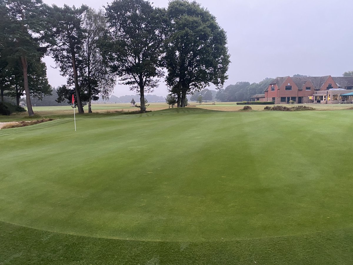 kerrrowan's tweet photo. Another great days golf.  @westsussexgolf this morning and @TheBerkshireGC this afternoon with @barry_crawford. Had worse sundays. https://t.co/Sl7dGhNFzS