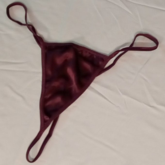ruby red thong by @Ariel_Deep https://t.co/CpGAisiPAu Find it on #ManyVids! https://t.co/b0XaAtM07t<a class="tags" href="/tag/ariel_deep">@ariel_deep</a><a href="/tag/manyvids"class="tags"><span>#manyvids</span></a>
