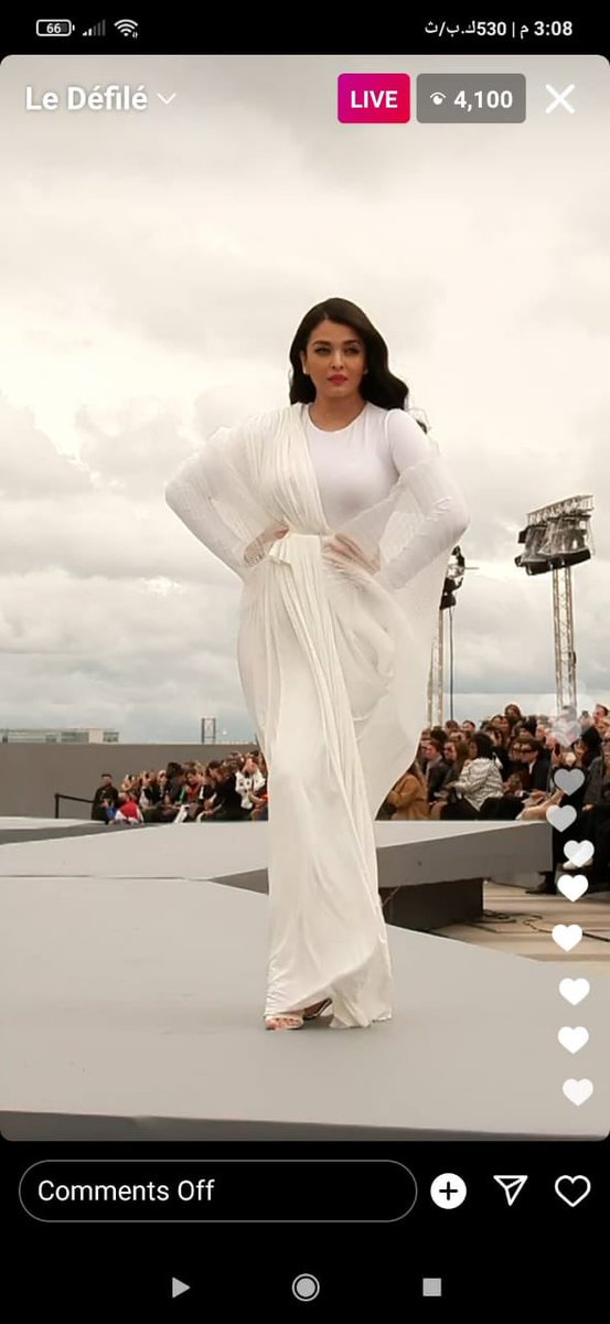 This is powerful and empowering pose in all serene white. #AishwaryaRaiBachchan is giving me vibes of Greek goddess Aphrodite. White symbolises purity & peace. After achieving so many firsts, she is at a spiritual calmness #AishwaryaInParis #LOrealPFW #Loreal #LorealParis