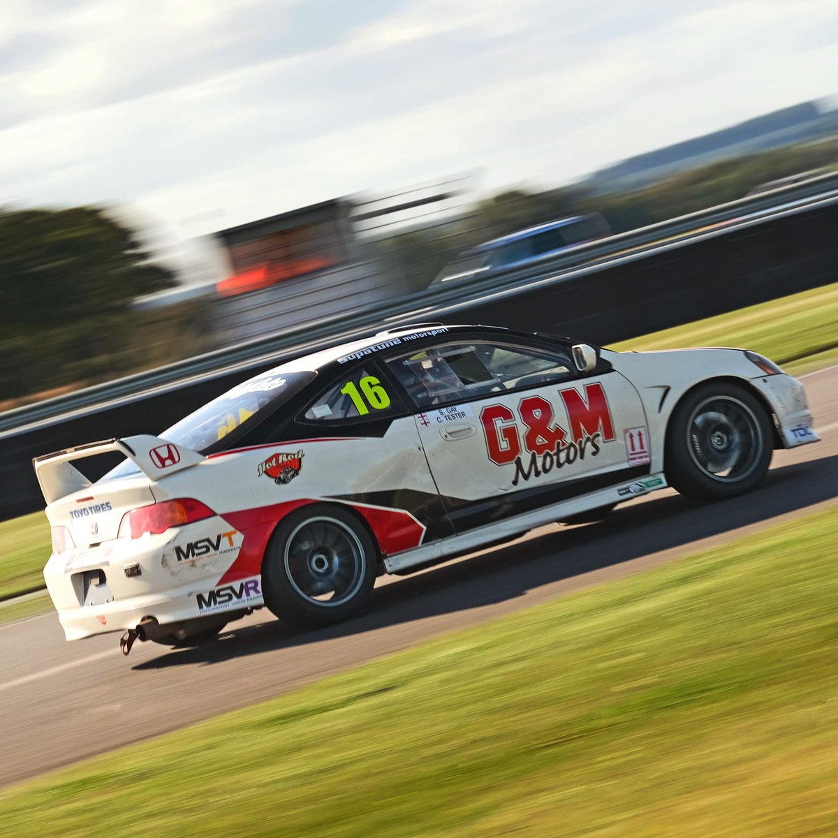 msvtracing's tweet photo. Pictures from a sunny @SnettertonMSV for #trackdaytrophy https://t.co/eNR6B5rbZD
