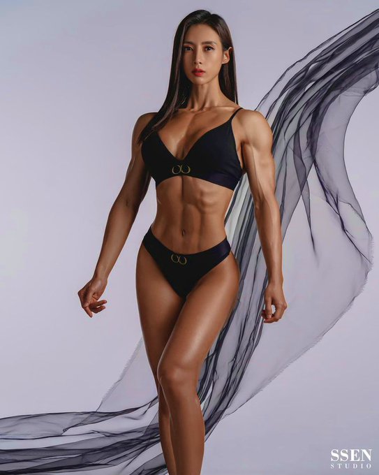 Popular Tweets Of 筋肉腹筋女子シェア 1 Whotwi Graphical Twitter Analysis