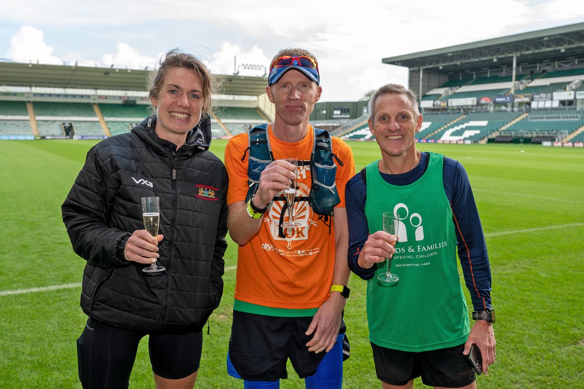 Friends & Families (@fafplymouth) on Twitter photo Well done @ellievenables, <a href="/142fleetst/">peter waumsley</a> & <a href="/gavpriest/">Gav Priest</a>
🏅🏅🏅
We're so proud of you for completing the Virtual <a href="/LondonMarathon/">TCS London Marathon</a> 🤗
Completing a marathon is no mean feat, but completing one in today's conditions takes it to another level!!!
#WeRunTogether #virtuallondonmarathon Well done @ellievenables, <a href="/142fleetst/">peter waumsley</a> & <a href="/gavpriest/">Gav Priest</a>
🏅🏅🏅
We're so proud of you for completing the Virtual <a href="/LondonMarathon/">TCS London Marathon</a> 🤗
Completing a marathon is no mean feat, but completing one in today's conditions takes it to another level!!!
#WeRunTogether #virtuallondonmarathon