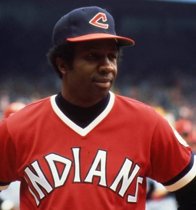 baseballinpix's tweet photo. Frank Robinson became the first black manager in MLB history, October 3, 1974. https://t.co/JGyIrqHote