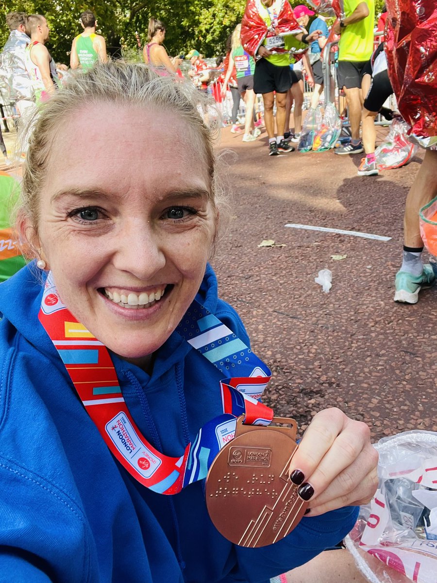 We completed the <a href="/LondonMarathon/">TCS London Marathon</a> in 3:45:26!!! About 13 mins off my PB 🥳 Over £400 raised for <a href="/NWCriticalCare/">Critical Care Talk 🏴󠁧󠁢󠁷󠁬󠁳󠁿</a> 💪🏻 #thankyou #WeRunTogether <a href="/sarah_black8/">Sarah Black-Smith</a> #destroyednow #chiefpacingskillsfromsarah