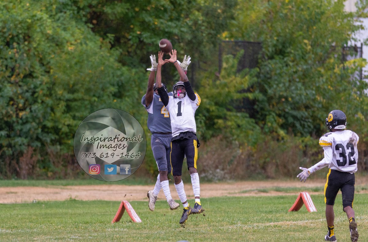 StephonDaShotta's tweet photo. Know that @MClarkEagles is going to be a Tough Out in State. With Weapons on both sides of like @YafaeC. Choose wisely. #WarReady #Hard4 @mikeclarkpreps @CoachP82330450 @IHSA_IL @StephonDaShotta @canderson311 @kchill2705 💪🏈📷🦅 https://t.co/lLyUnacSMo
