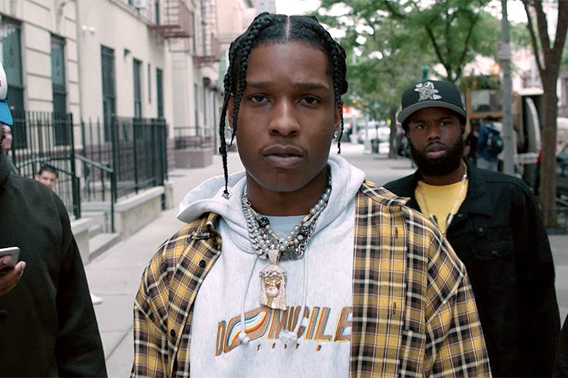 RapHubDaily's tweet photo. Happy Birthday to A$AP Rocky https://t.co/qF3ofcQW02