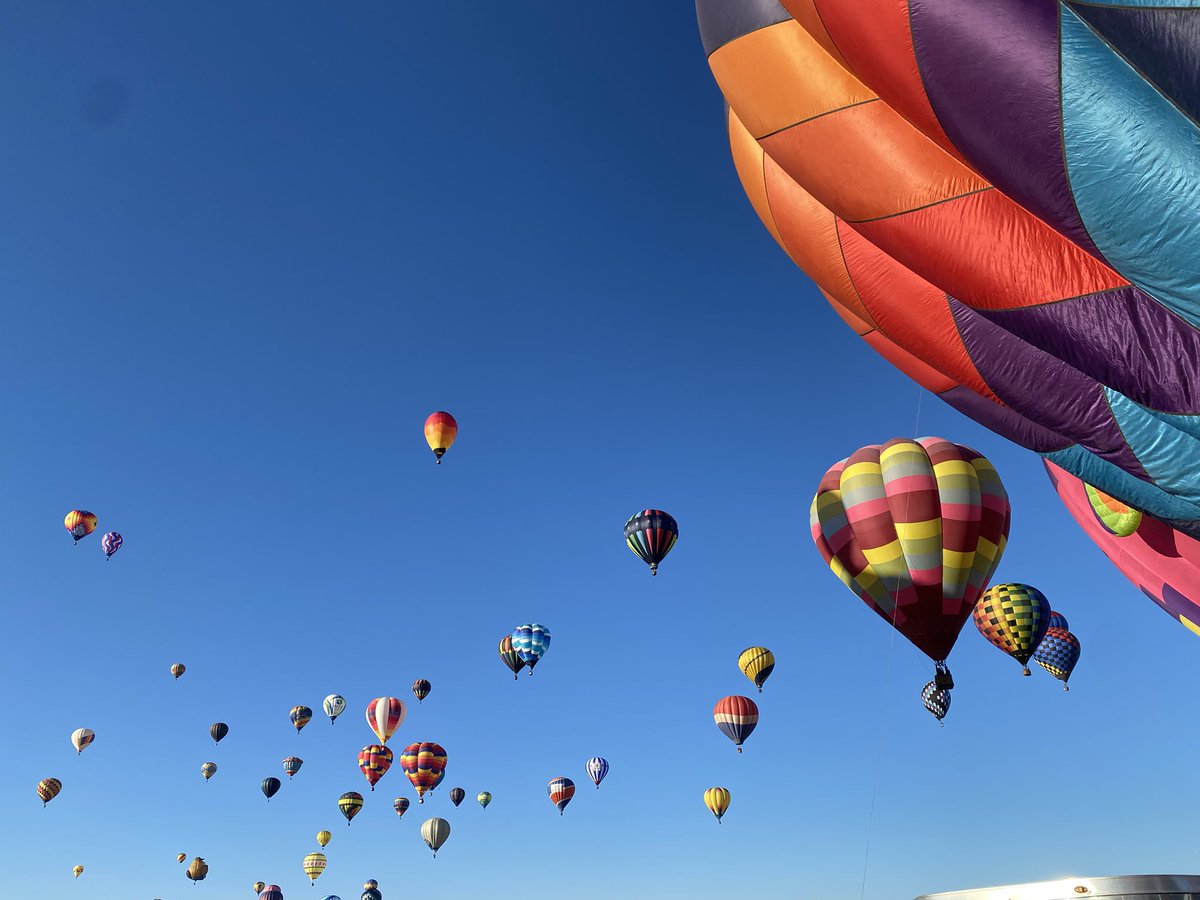 pretty sus tweet media