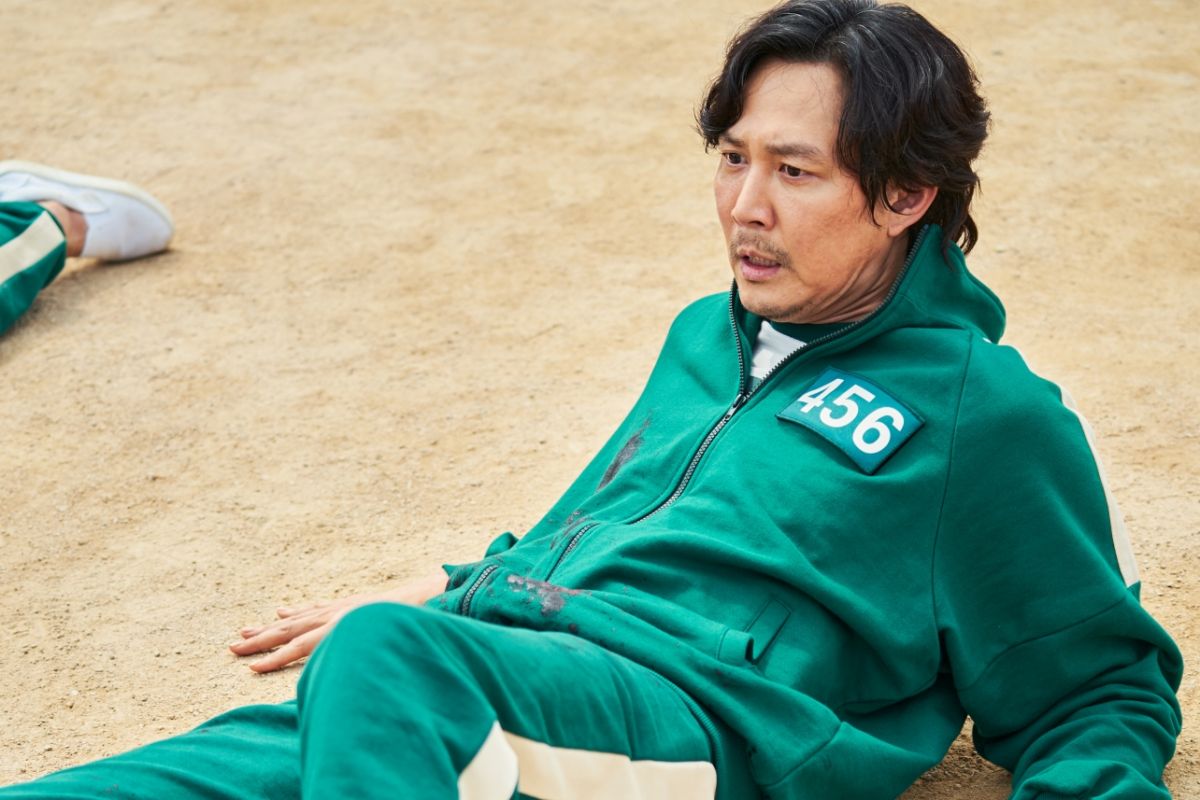 someguyOTD's tweet image. Today's fourth character is Seong Gi-hun from Squid Game! He's just some guy!