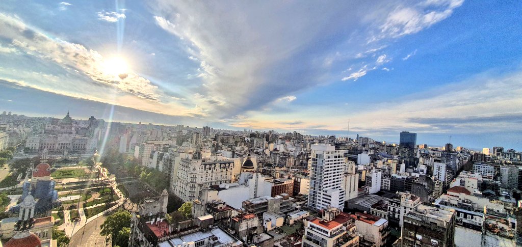 Vista desde el piso 20, <a href="/PalacioBarolo/">Palacio Barolo</a>.