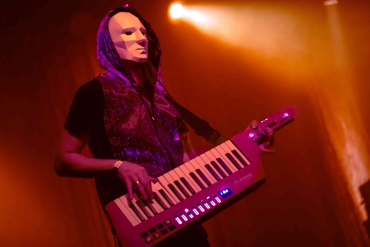 Photo by <a href="/weshoot/">Mark Dunaway</a>.live Michał Kotarbiński
#synthwave #retrowave #80tribe #live