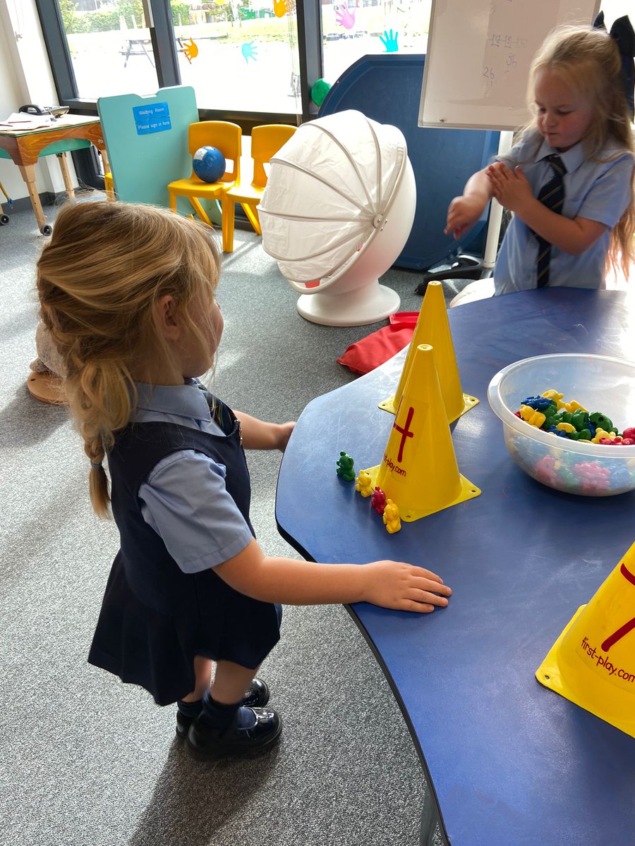 MrsLClarkStNins's tweet photo. Exploring numbers in the rainbow room #InvNum #MathsWeekInverclyde https://t.co/9Ztkxt3Svl