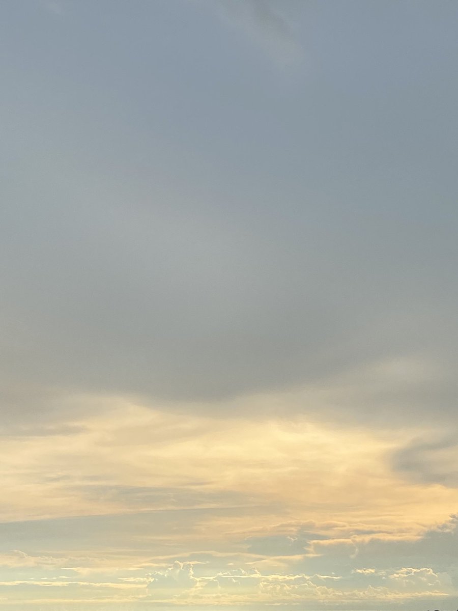 🪐🔭✨🛸
เอาความน่ารักของท้องฟ้าวันนี้มาฝาก
#ท้องฟ้าวันนี้