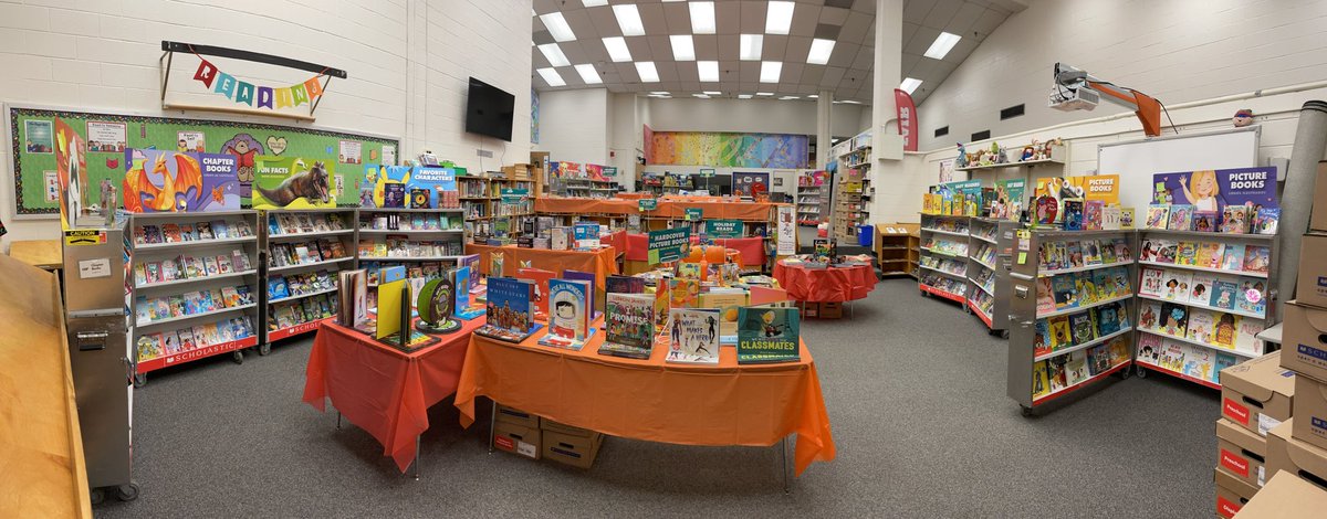 cseslibrary's tweet photo. Our Scholastic Fall Book Fair is ready for students this week! 📚🍁🎃 More details on our school website. https://t.co/2j6DYe3BgG