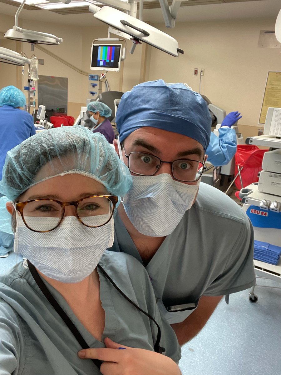 LoyolaUrology's tweet image. ✅ Mark your calendars! 🗓 

Our interview dates will be:

⭐️Wednesday 11/10/21
⭐️Friday 11/12/21
⭐️Tuesday 11/16/21

We can’t wait to meet you!!

@UroResidency @UrologyMatch @Uro_Res