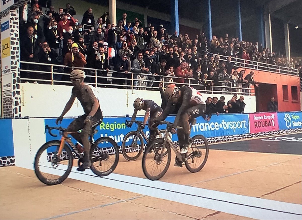 What a race @Paris_Roubaix #2021
1. <a href="/sonnycolbrelli/">Sonny Colbrelli</a> 
2. <a href="/FlorianVermeers/">Florian Vermeersch</a> 
3. <a href="/mathieuvdpoel/">Mathieu Van der Poel</a>