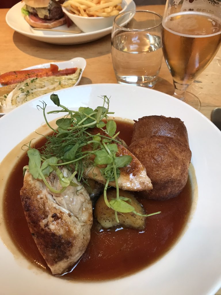 Charlie Keys tweet media