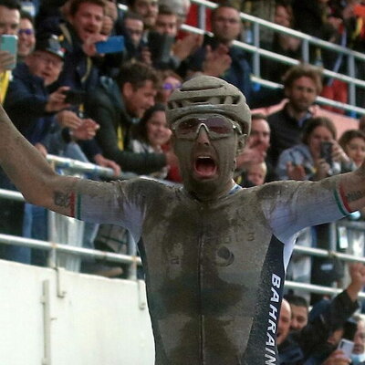 Sonny Colbrelli, una maschera di fango vince la Parigi Roubaix    lasicilia.it/sport/news/par…