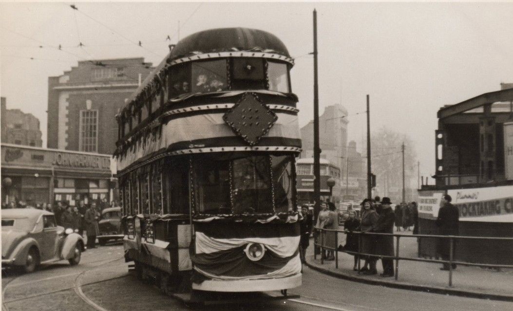 #Southampton Last tram 1949
<a href="/SouthamptonHid1/">Southampton Hidden History</a> <a href="/SECRETSOUTHAMP1/">SECRET SOUTHAMPTON</a>