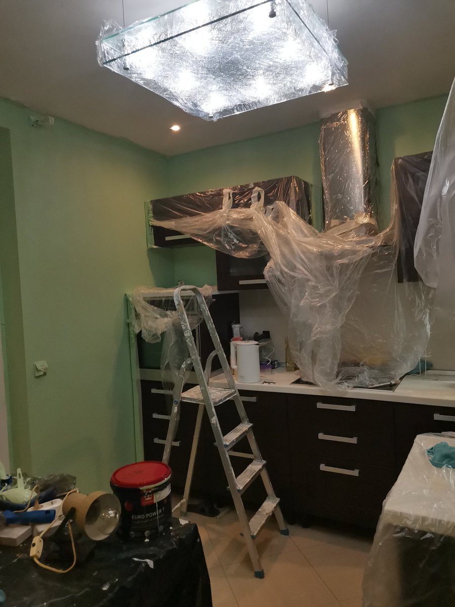 utkolen's tweet photo. Я выбрала цвета очень... Неудачно
Моя кухня в цвете ПОДЪЕЗДА https://t.co/b1bZ9DHhQ4