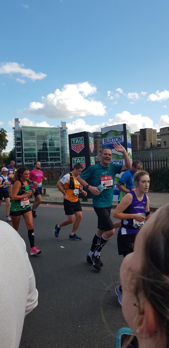 initialssg's tweet image. Fun, emotional day chasing @HullKRJ around the @LondonMarathon today. Do I enter the ballot again next year? 🤔