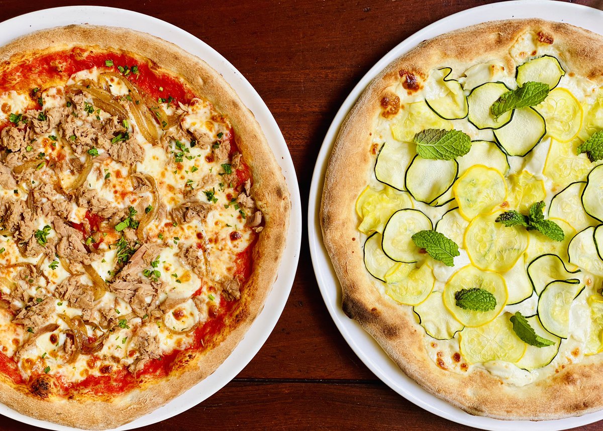 AL FRESCO DINING @ ISLAND PIZZA!
Enjoy our new menu of delicious pizzas, sandwiches as well as a selection of light and fresh Italian starters. We are open daily from 11:30am until 9pm and you can continue to order online for a quick pickup by calling 362.6669.