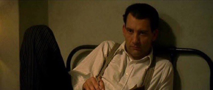 Happy birthday Clive Owen, whose ambiguous character sustained the mystery in Robert Altman s superb Gosford Park. 