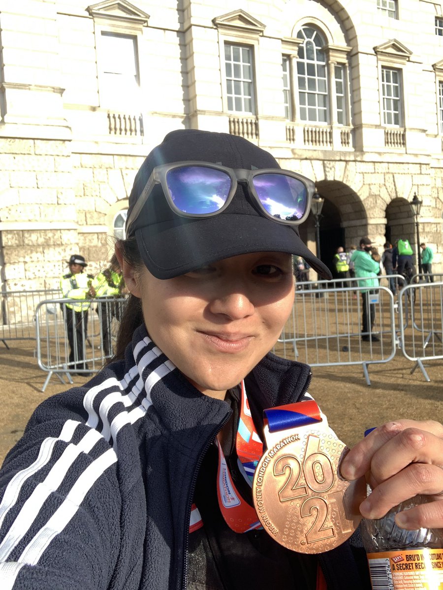 sut_yee's tweet photo. Made it to the finish line!  wow it wasn’t easy but enjoyed every moment of it. @LMCT @GoodGymSlough @goodgym @LondonMarathon https://t.co/fKONKOyBSI