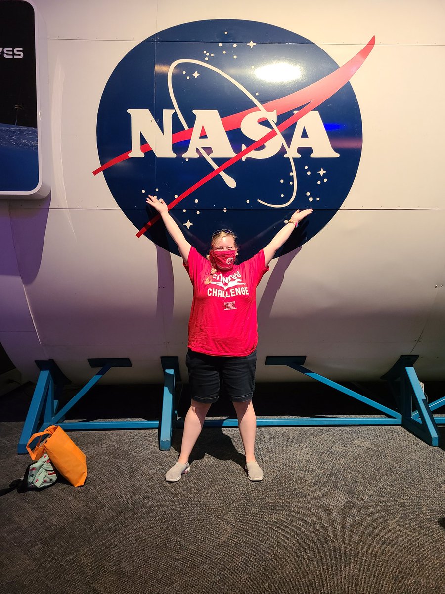 ISO_UHV's tweet photo. NASA, Chinatown and Galleria was a massive success. 🥳 We had so much fun! Thank you @UHVIntlStudents for planning this trip for us 😁 https://t.co/e1Jp4k5Cu6