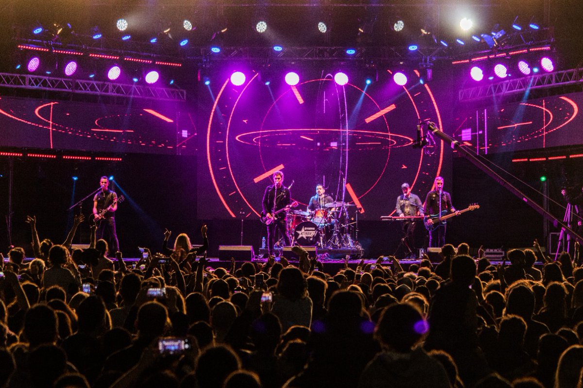 Attaque 77 Oficial (@attaque77ok) on Twitter photo Como dijimos anoche, que se venga lo mejor. ¡Amor para todos!
Gracias por el encuentro en <a href="/TecnopolisArg/">Tecnópolis Argentina</a> Como dijimos anoche, que se venga lo mejor. ¡Amor para todos!
Gracias por el encuentro en <a href="/TecnopolisArg/">Tecnópolis Argentina</a>