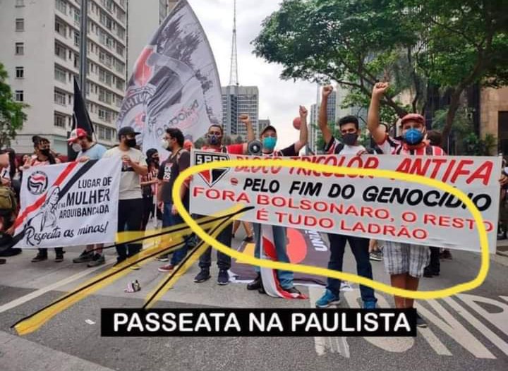 JanePortella2's tweet photo. Até que enfim eles admitem a verdade. Fora Bolsonaro, ( vírgula) O RESTO É TUDO LADRÃO" KKKKKKKKKK https://t.co/0KUwakVcWM