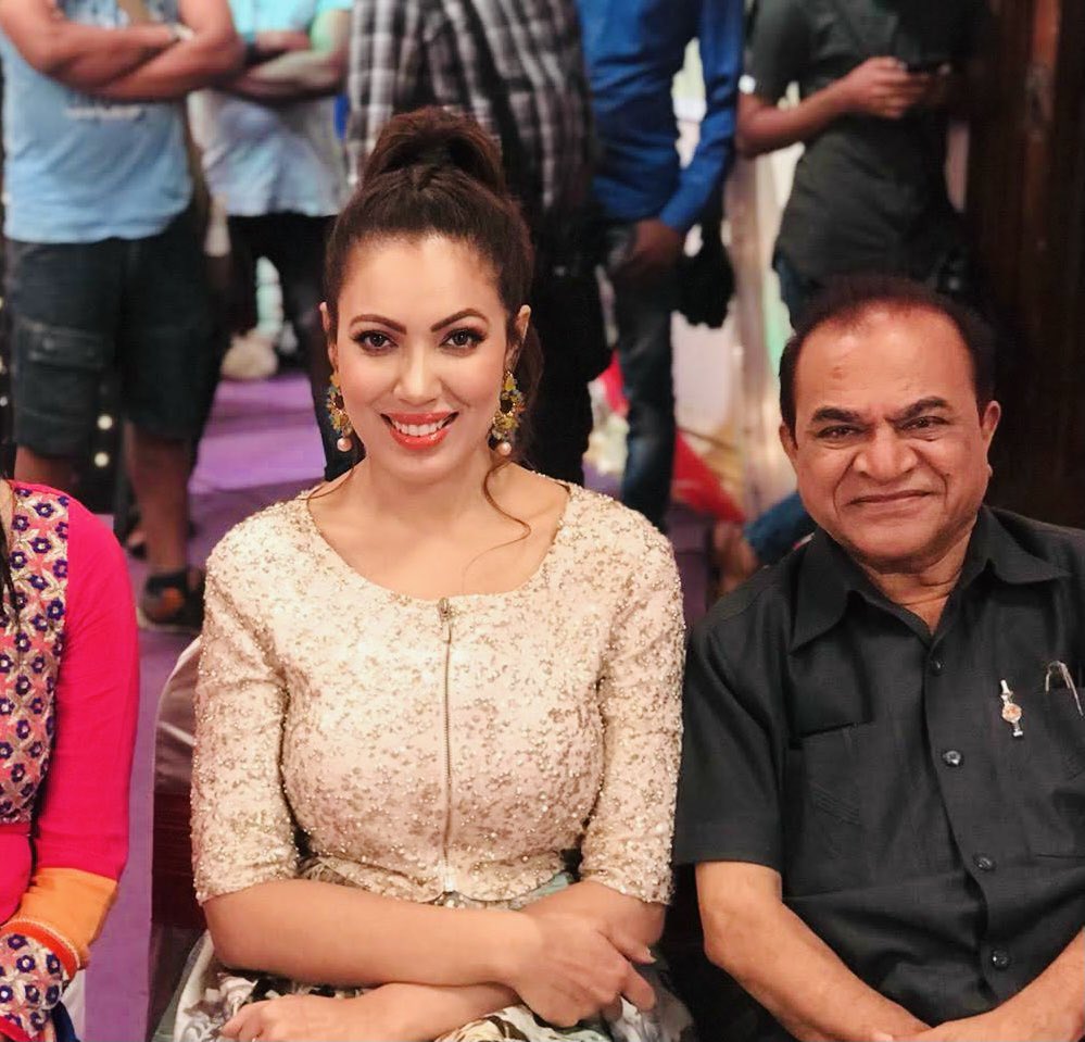 moonstar4u's tweet image. Kaka 💔 🙏🏻 

His fighting spirit and inspirational words, in the face of adversity , is what I remember the most.
He would fondly call me  his ‘Dikri’ 
Too many memories, too many great things to write about you .
I was blessed to know you for the past 13 years Kaka
Om Shanti 🙏🏻