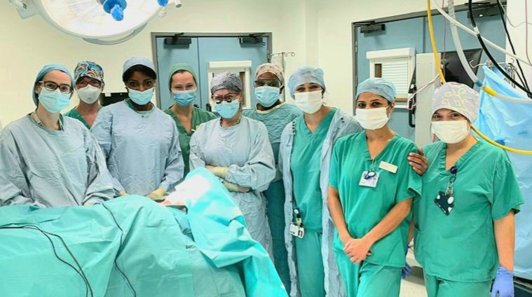 UKSWiMS's tweet photo. The "new" face of #surgery
A pleasant surprise this morning
ALL FEMALE TEAM to treat complex necrotising fasciitis
#Consultant
#Cardiothoracic
#ENT
#OMFS
#Anaethetist
#ScrubTeam
@UKSWiMS
@UKWENTs 
@BAOMSOfficial 
@DrFBE 
@RCSnews 
@RCoANews 
@jtg_baoms
@FitOmfs
#ILookLikeASurgeon https://t.co/UNZAEdPF6q
