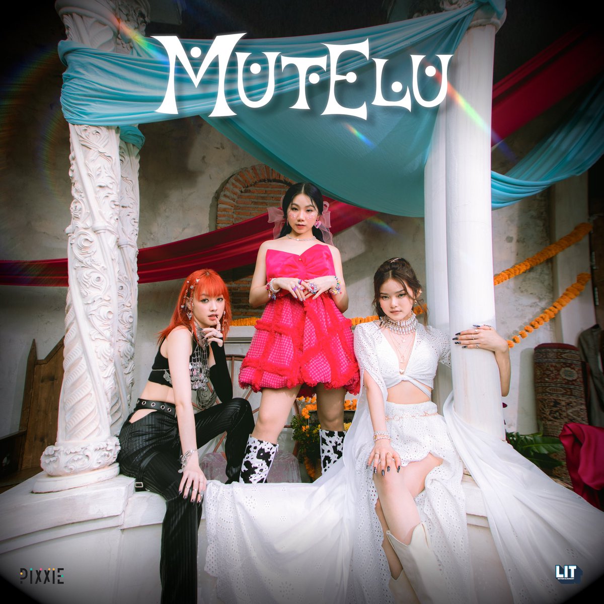PIXXIEofficial_'s tweet photo. OUT NOW ON MUSIC STREAMING
Apple Music : https://t.co/4AEfcBziTw
Spotify : https://t.co/811WA7S4Cz
Joox : https://t.co/RzPqejlVwB

#PiXXiE
#PiXXiE_2ndSingle
#มูเตลู #MUTELU 
#litentertainmentth https://t.co/fljBdHatsy