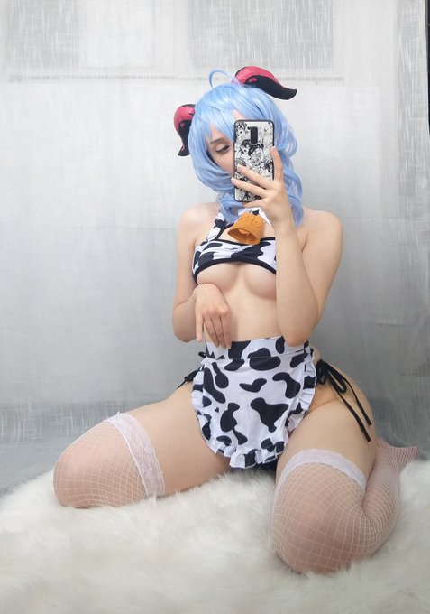 Ganyu (cow version) cosplay by me~ 

♡ more pics here: https://t.co/BZz4xZwFcX ♡

#GenshinImpactcosplay