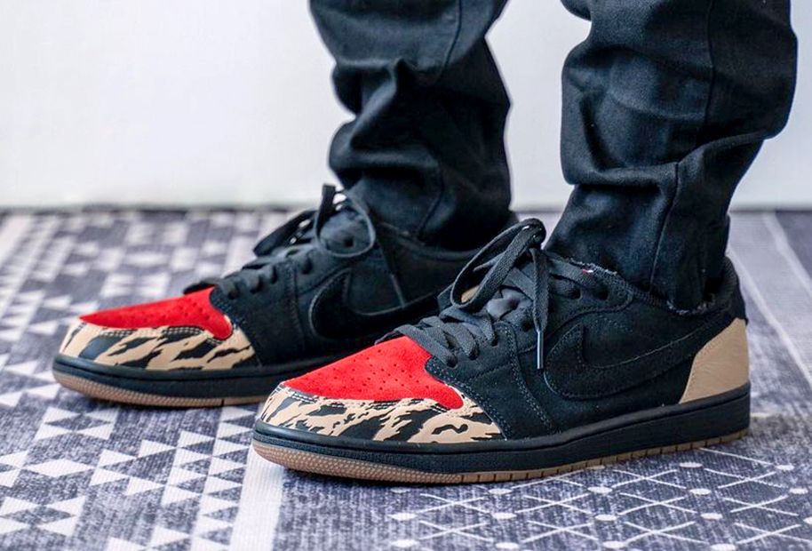 JustFreshKicks tweet media