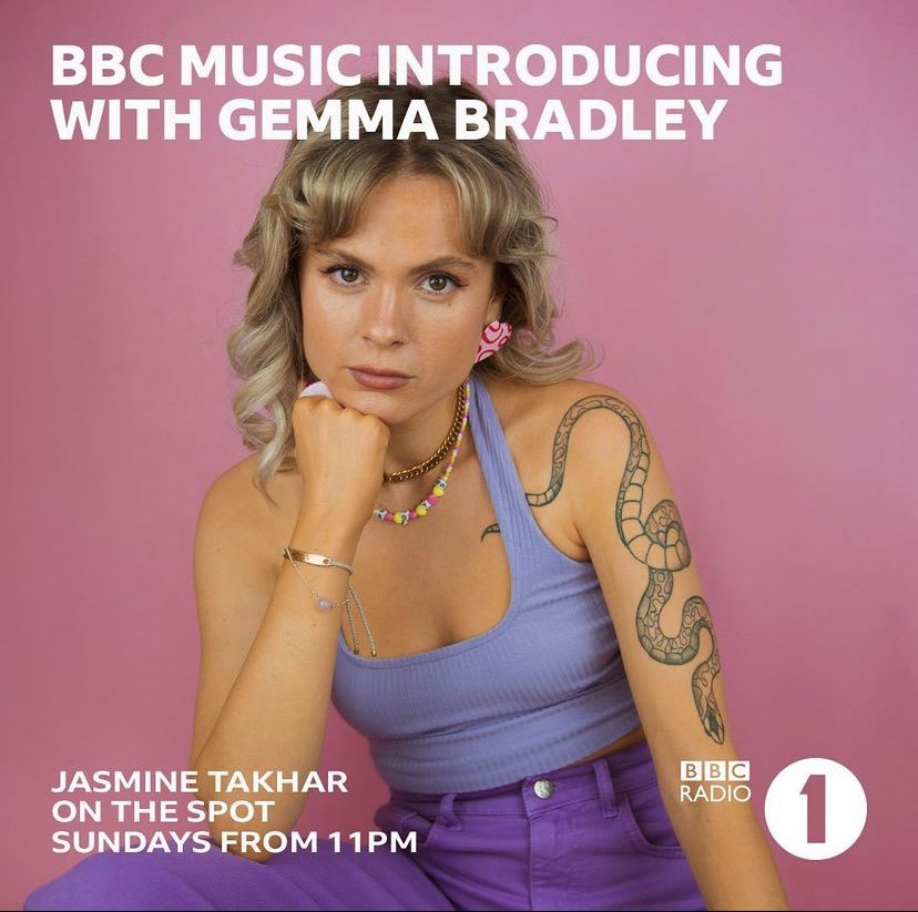 KERRIE (@kerriecosh) on Twitter photo The following artists in NN have been/are being played on NATIONAL radio this week:
ππ½ <a href="/CarlyWilford/">Carly Wilford</a> - Intro Dance on R1 w Jag
ππ½ <a href="/FFSYTHO/">FFSYTHO?!</a> & <a href="/TheCovasettes/">The Covasettes π</a> on the 6 Music Mixtape w/ @empilbeam
ππ½ <a href="/edenlolemusic/">Eden Lole</a> on R1 Intro with <a href="/Gemma_Bradley_/">Gemma Bradley</a>
ππ½<a href="/doubledebe/">DeBe</a> on <a href="/DJTarget/">Grime Kids OUT NOW</a> The following artists in NN have been/are being played on NATIONAL radio this week:
ππ½ <a href="/CarlyWilford/">Carly Wilford</a> - Intro Dance on R1 w Jag
ππ½ <a href="/FFSYTHO/">FFSYTHO?!</a> & <a href="/TheCovasettes/">The Covasettes π</a> on the 6 Music Mixtape w/ @empilbeam
ππ½ <a href="/edenlolemusic/">Eden Lole</a> on R1 Intro with <a href="/Gemma_Bradley_/">Gemma Bradley</a>
ππ½<a href="/doubledebe/">DeBe</a> on <a href="/DJTarget/">Grime Kids OUT NOW</a>