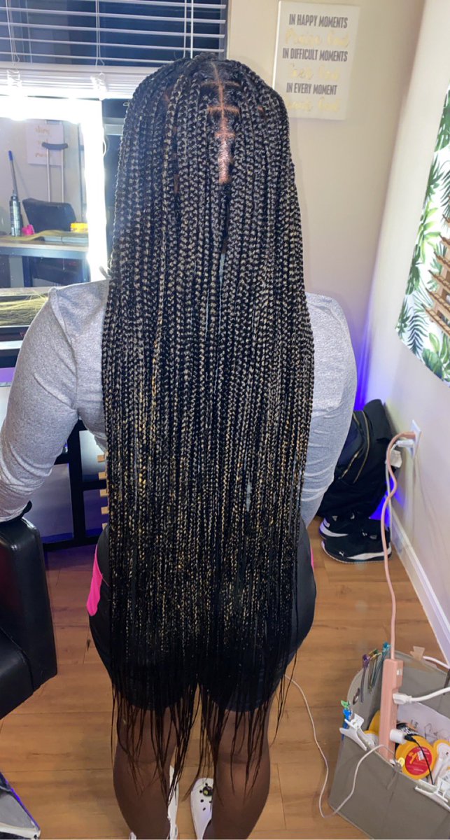 wrightbraidss's tweet photo. Book your appointments with me #SHSU https://t.co/bT70WhJARB
