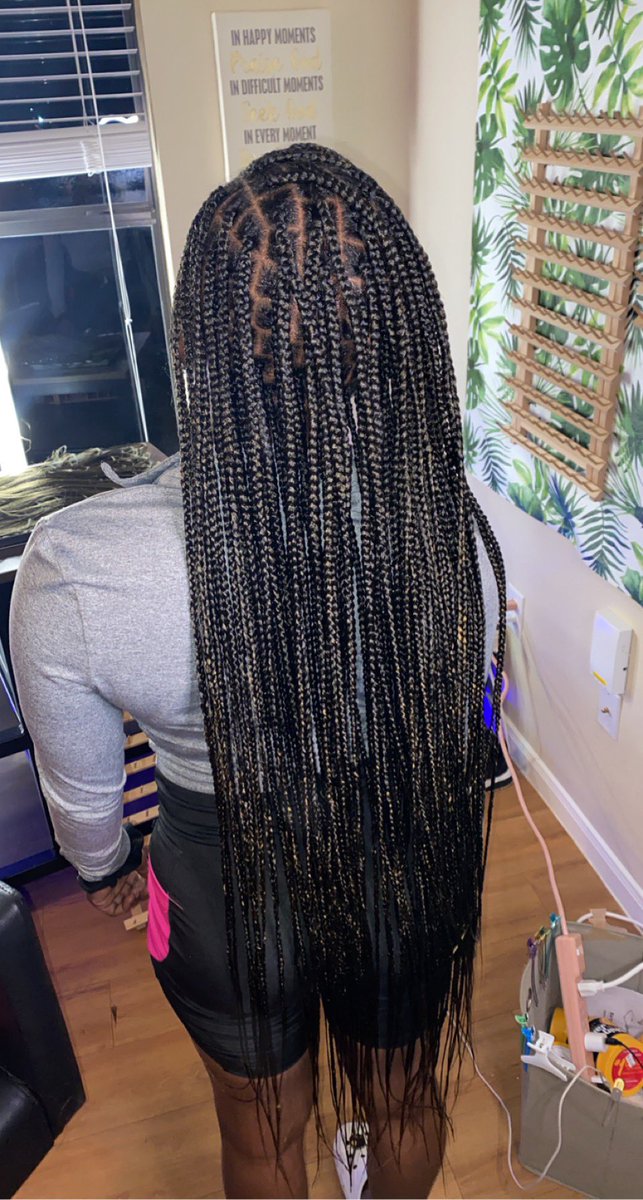wrightbraidss's tweet photo. Book your appointments with me #SHSU https://t.co/bT70WhJARB